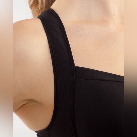 Lululemon Ta Ta Tamer Bea Black 36C - Picture 2 of 9
